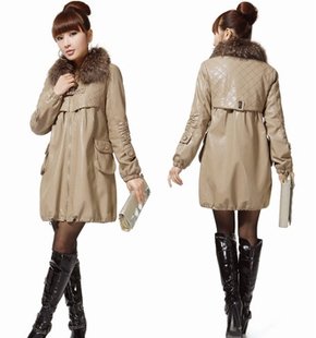 Free shipping/2012 Real raccoon fur collar long coat Slim detachable fur female jacket winter new leather women jacket