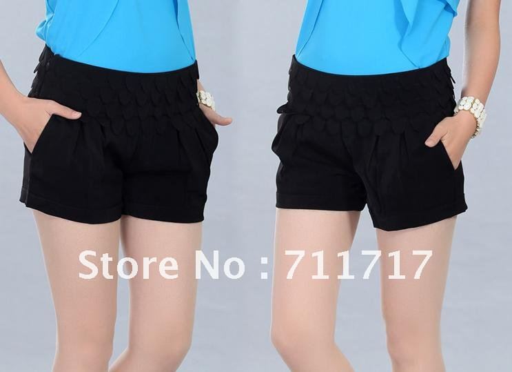 Free shipping     2012 summer wear women's shorts the scales hot pants