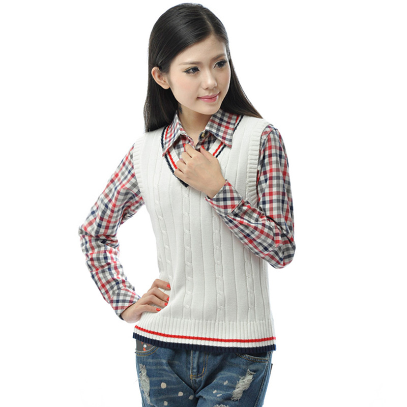 Free shipping 2012 sweater vest female fashion V-neck pullover knitted yarn vest female waistcoat 4