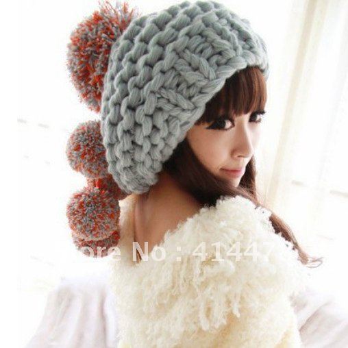 Free Shipping!2012 Wholesale New Arrival Crochet Knitting Wool Beanie Hats Women Beanie Skull Caps With Big Balls,Best Selling