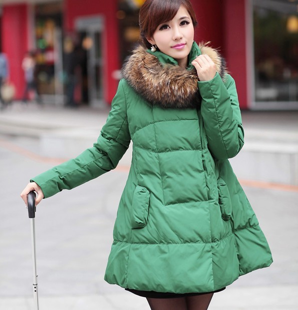 Free shipping ! 2012 winter crepitations women's thickening raccoon fur gly09 down coat female