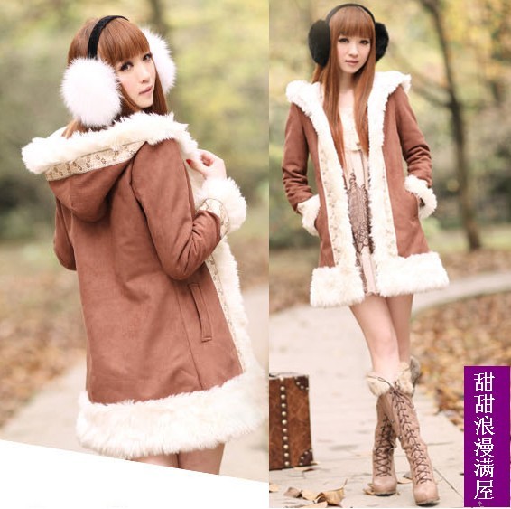 Free Shipping 2013 autumn and winter women 04160 sweet princess hooded trench maomao edge overcoat wholesale