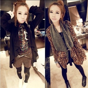 Free shipping/ 2013 fashion leopard printing wintage color plus velvet loose coat ,o-703