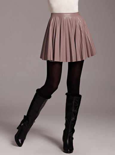 free shipping 2013 MOONBASA romantic women's all-match faux leather PU pleated half-length short skirt 467212410 hot sale