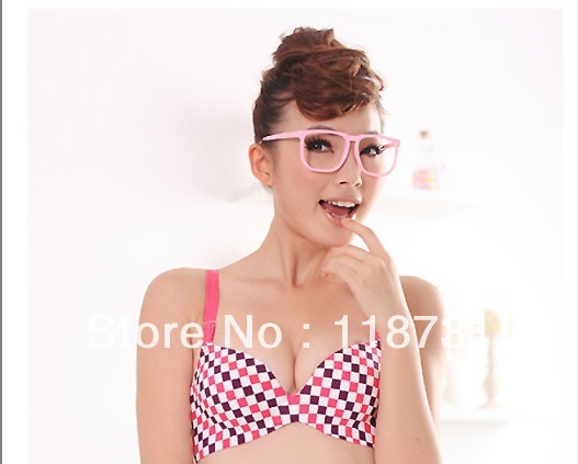 Free shipping 2013 new arrival plaid underwear set one piece seamless bra set three colors TZ247 wholesale/retail