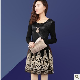 Free shipping 2013 new Europe and the United States spell leather knit long sleeve dress is lace