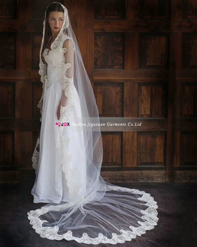 Free shipping 2013 New High Quality Gorgeous Ladies White Ivory Fashion Lace Wedding Bridal Pearls Ribbon Edge Comb Veil