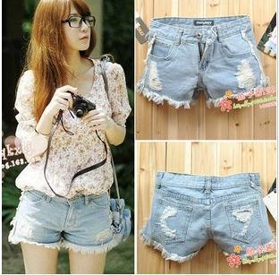 Free shipping , 2013 New Light Blue Denim Vivi Fashion Cool Slim Hot Summer Jean Shorts , A946