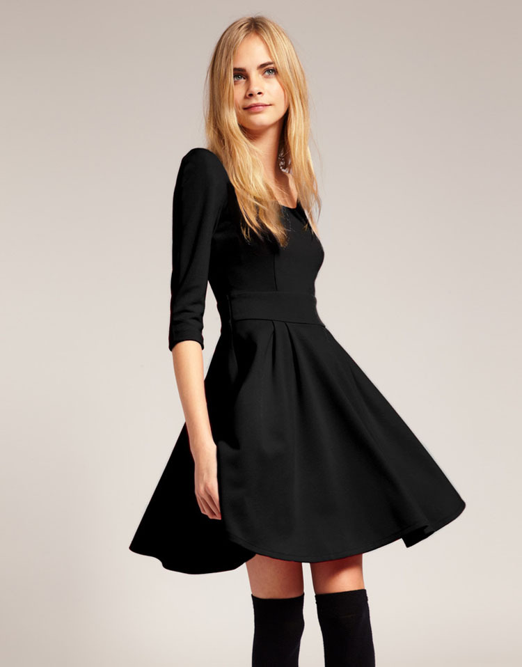 Free Shipping 2013 New Style European Ladies O-neck Pleated Dress Half Sleeve