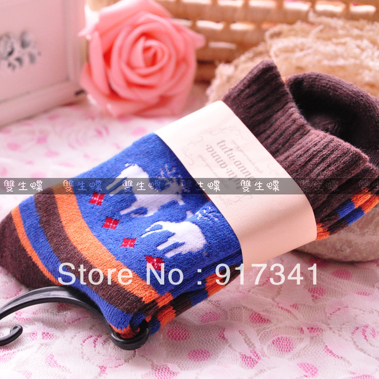 Free shipping 2013 new top Sock Slippers for women Ladies socks many style beautiful 5pcs cotton Christmas brand wholesale