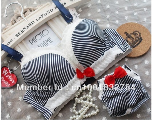 free shipping 2013 sexy bow lace bra set ladies' fashion underwear set wholesale&retail