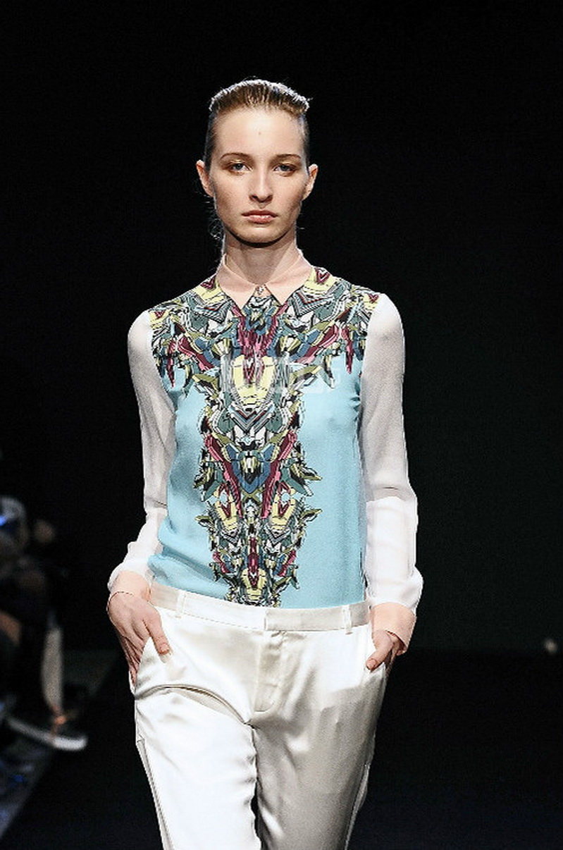 free shipping 2013 spring and summer robot print shirt fashion quality fashion elegant long-sleeve top shirt