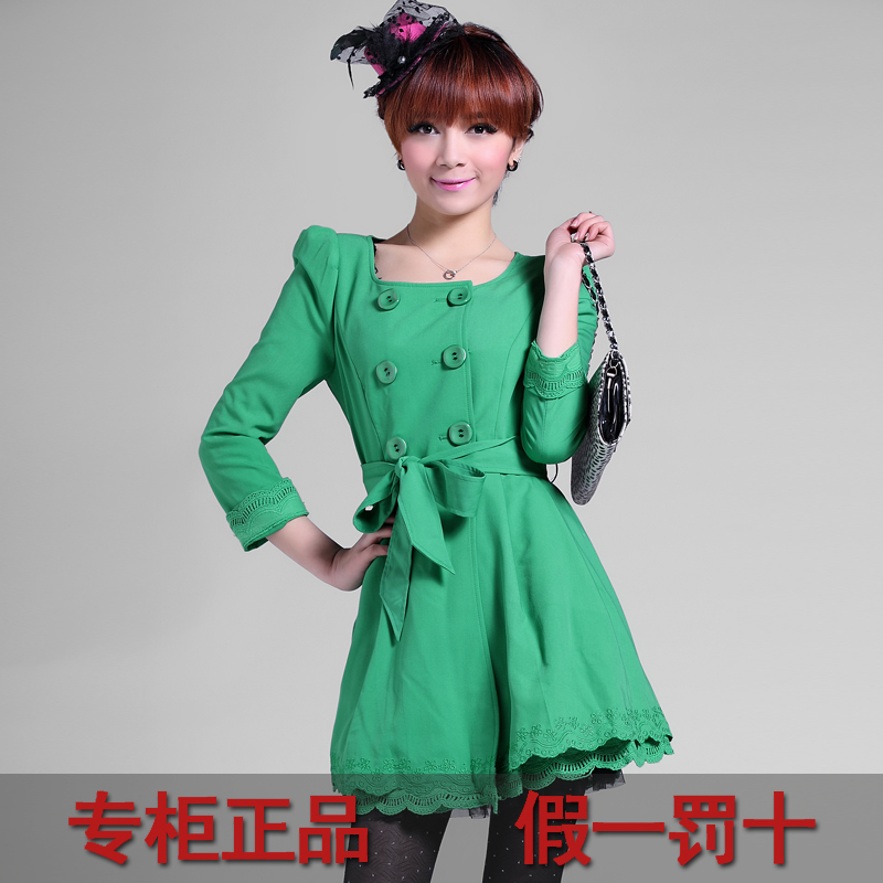 Free Shipping 2013 spring c23769 female slim double breasted trench embroidered  LDX