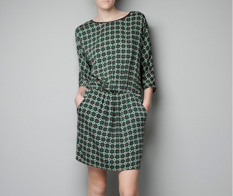 Free shipping 2013 Spring  new four corners of the flower pattern  Sleeve waist dress
