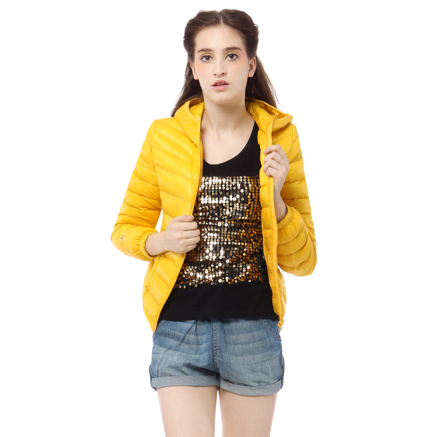 Free Shipping 2013 Spring NEW Women's Fashion   female thin lightmindedness fabric with a hood down coat yn20990