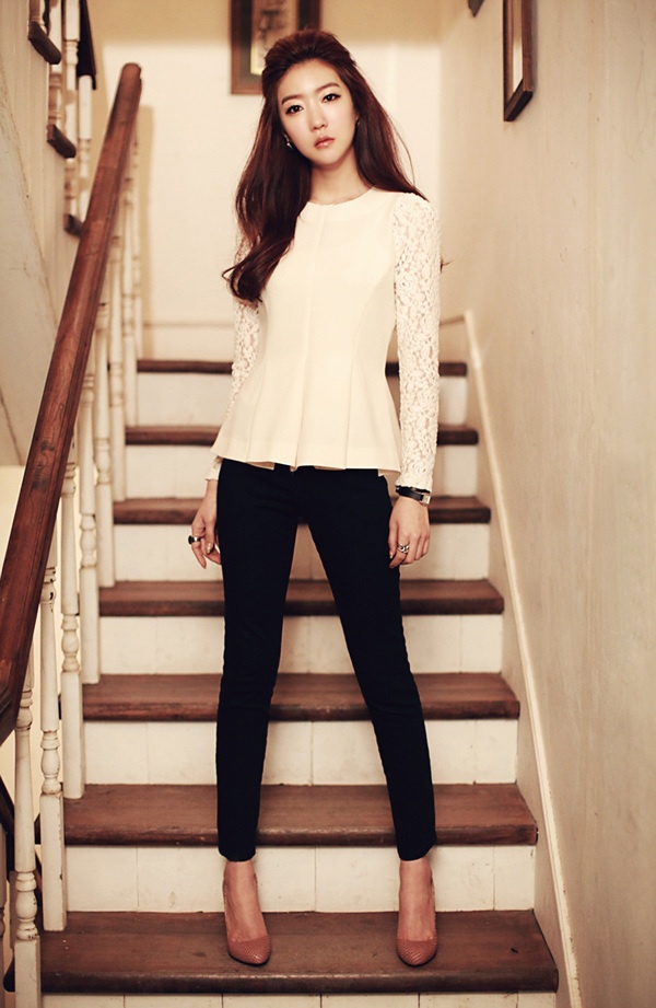 Free Shipping 2013 Spring Wholesale+ Dropship High Quality Pure Color Lace Long Sleeve Flouncing Woman Top D409-7827