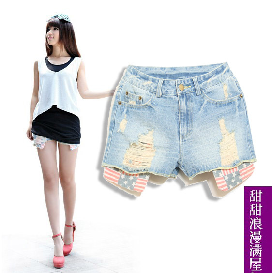 Free Shipping 2013 summer women's 261001 fashion thin hole bag light blue denim shorts wholesale