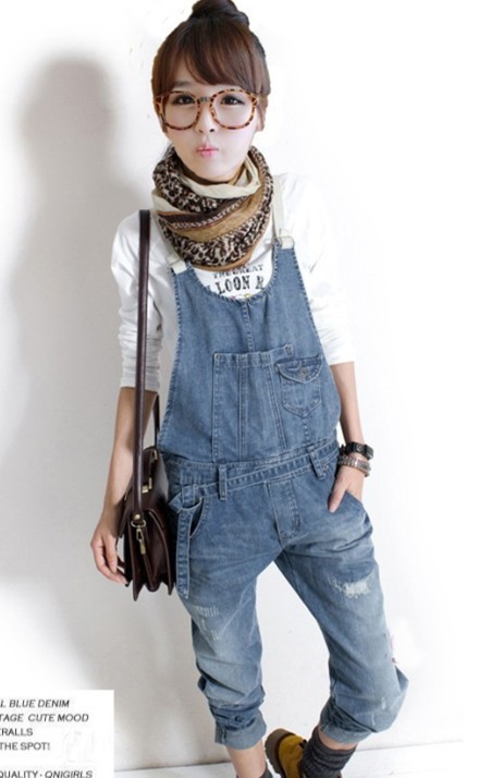 free shipping  2013 Wholesale  Fashion denim overalls,Explosion models recommended multifunction Korean women's denim overalls