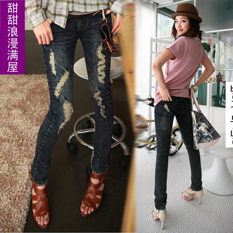 Free Shipping 2013 women's d562 casual fashion personality water wash distrressed elastic denim pencil trousers wholesale