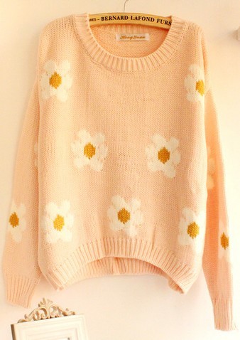 Free Shipping 2013 women's sweet fresh small daisy loose pullover basic sweater female