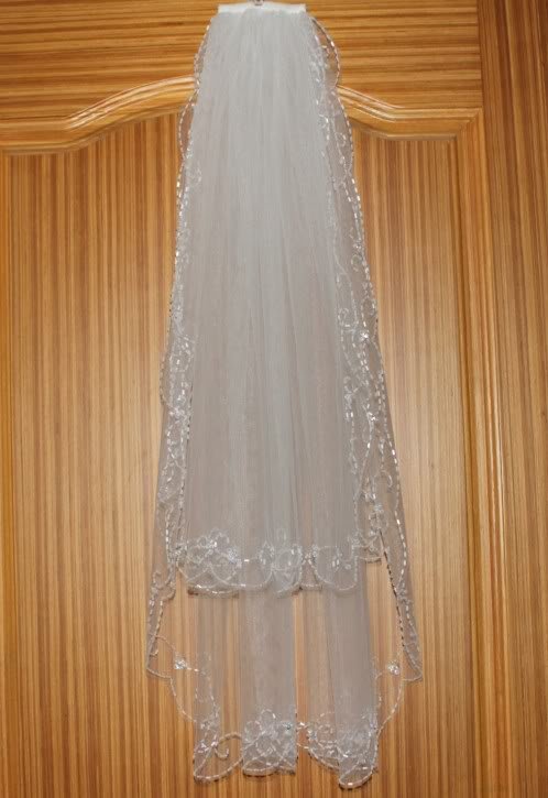Free shipping 2T White / ivory bridal wedding veil + comb attachments
