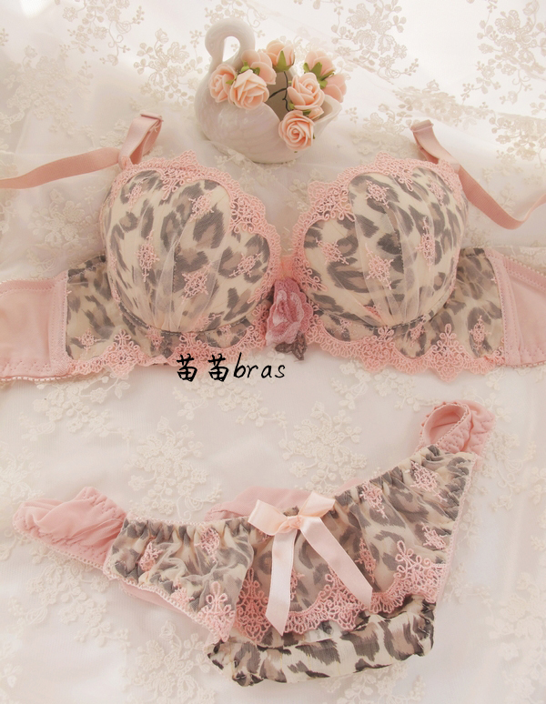 Free shipping, 3 breasted pink leopard print chiffon crochet gauze bra adjustable push up bra underwear set ,12