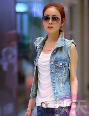 Free shipping 401 water wash distrressed 2012 autumn personality cardigan women's denim vest