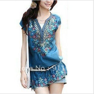 Free shipping.4Colors:Beige/Blue/Pink/White.Size:S,M,L,XL.New summer embroidery V-neck short-sleeve Slim Chiffon plus size dress