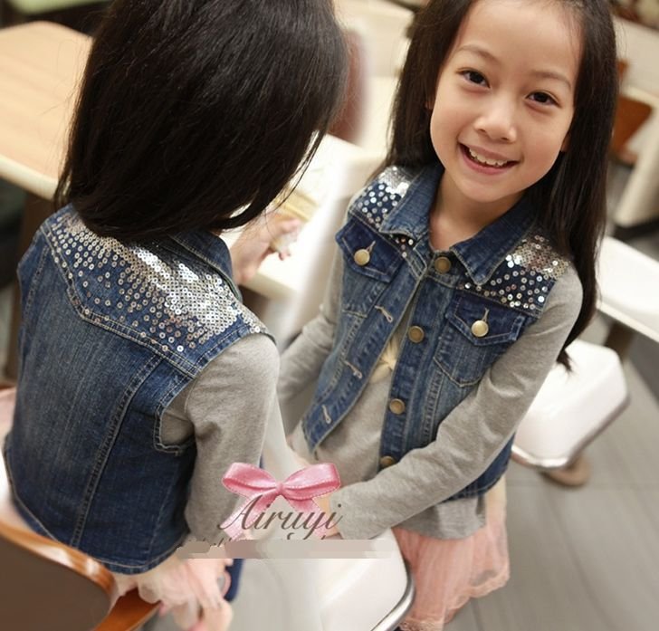 Free shipping 4cs/lot wholesale 2012 baby girl fashion denim jackets children high quality vest kids outwears