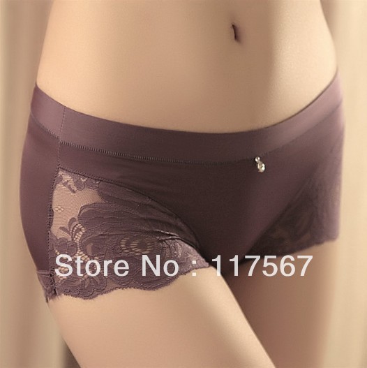 Free shipping 4pcs/Lot Sexy Seamless Ladies Panties with Lace Lingerie Underware for Women Three Colors  B1311