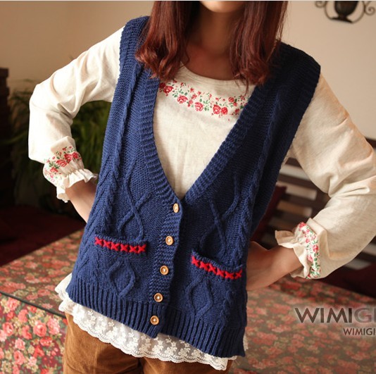 Free  shipping All-match deep v neck twisted cardigan yarn vest