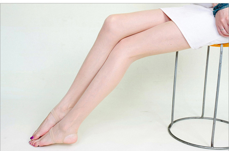 Free shipping Alluring  UltrathinElastic Thigh Silk Stockings8D cold no trace cored wire nine pants foot trousers Pantyhose5305