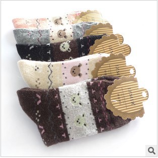 Free Shipping autum and winter thick warm wool women socks (Random mix send colors)