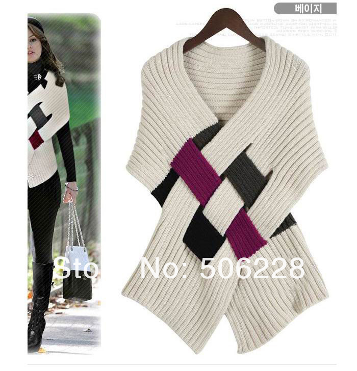 Free shipping autumn winter women patchwork sweater , Casual knitted wool swearter coat in black and beige