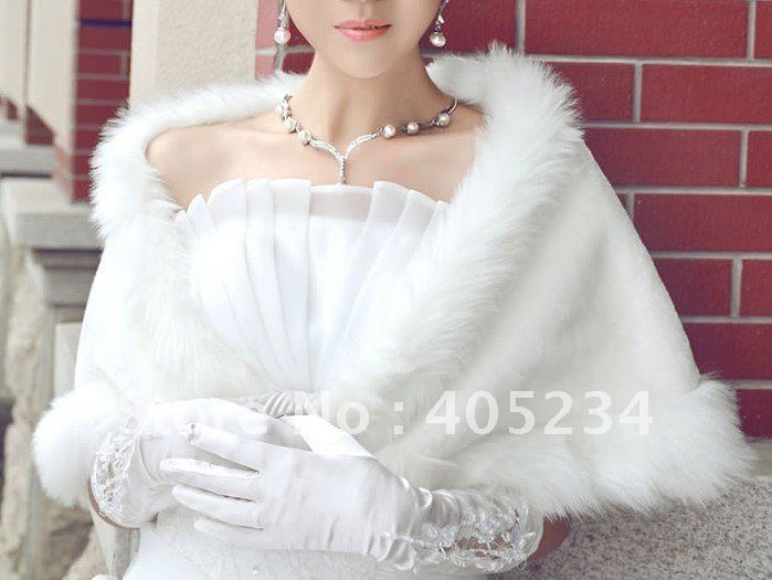 Free shipping!Beautiful bridal bolero/bridal shawl/winter fur shawl/faux fur shawl/wedding dress wrap