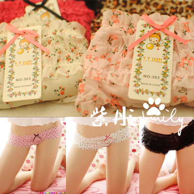 Free shipping Beautiful sexy powder black cake lace Transparent women's low-waist gauze panties k04
