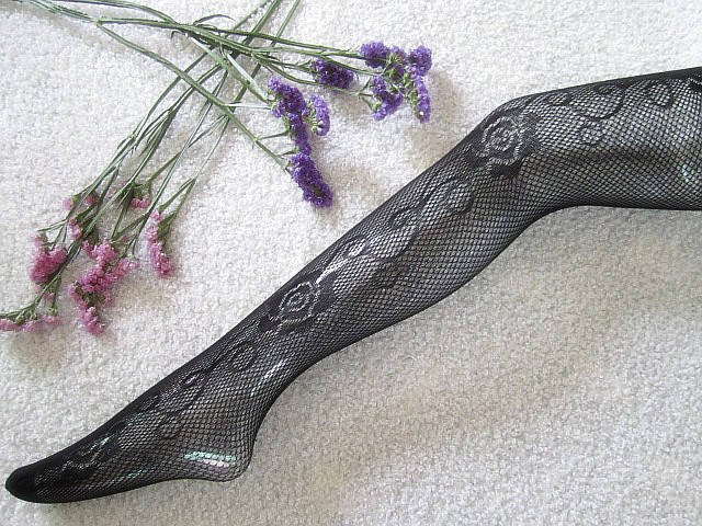 Free shipping + Black Retro Rose jacquard Pantyhose diagonal stripe Adult socks ladies stocking silk pantyhose (15 pcs a lot)