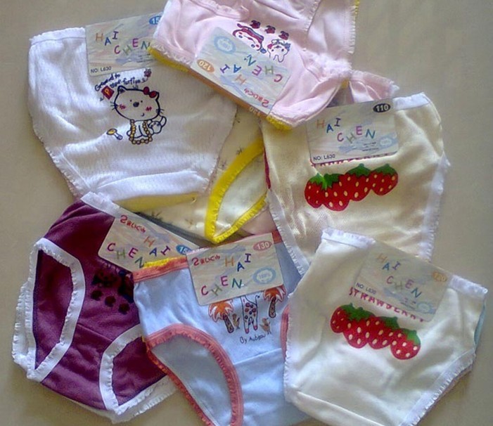 Free shipping BY EMS children's triangular breathable pants, bread pants wholesale animal image underwear random colors