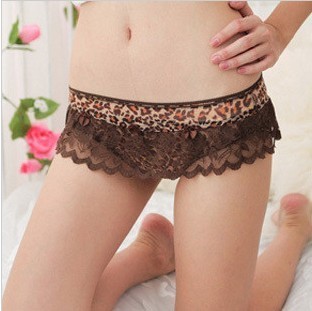 Free shipping Candy panties female soft sheer transparent sexy rose full lace panties