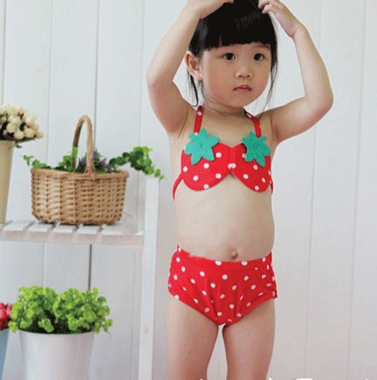 Free Shipping Child Girls 2 Piece Bandage Swimsuits Swim Toddler Bathing Suit Cheap Kids Strawberry Bikini Infant Swimwear 617
