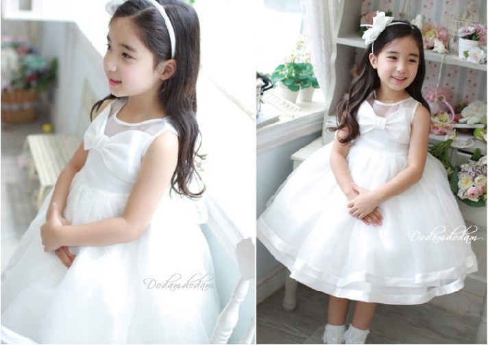 Free shipping children's clothing wholesale and good quality of the girls dress veil princess dress 2-8 years old