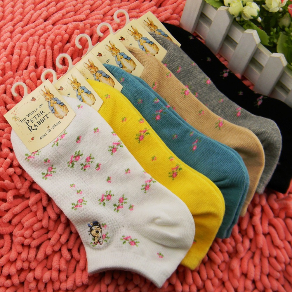 FREE SHIPPING,Classic lady ankle socks, cute floral design