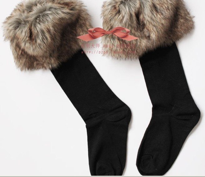 Free shipping classical Hairy fur turnup snowfield Women's Socks barrel socks #R323