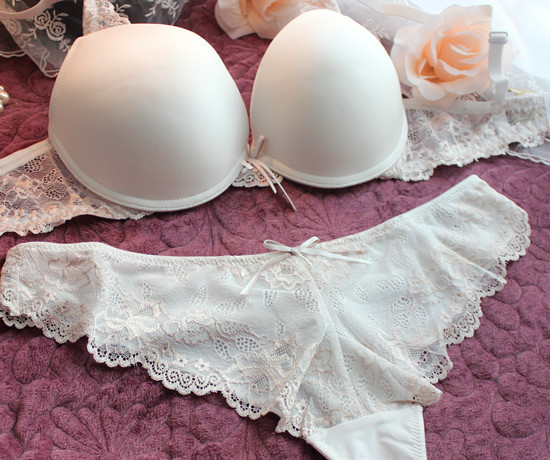 Free shipping! Cloer single-bra set female sweet lace sexy women's underwear set thin cup