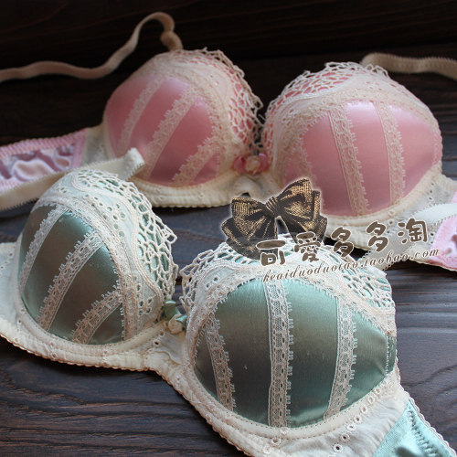 Free shipping! Elegant Vintage Bra set Peach Lace Cutout Ribbon Aesthetic style bra, you can not miss it !