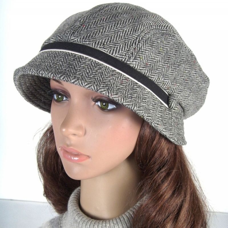 free shipping export Noabat women's hat autumn and winter fashion painter cap herringbone fashion cap
