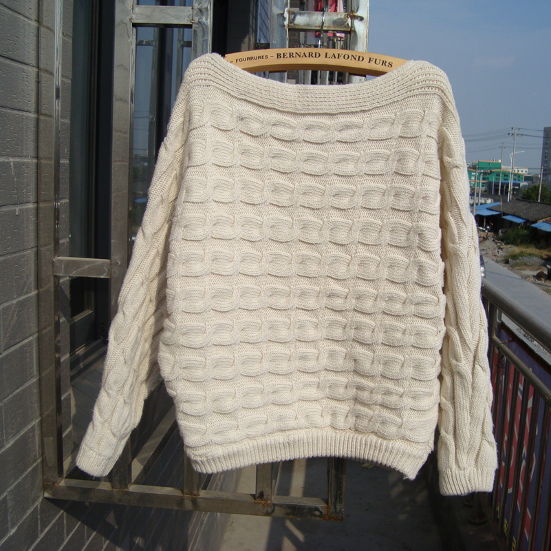 Free  shipping, Fashion autumn and winter women's preppy style twisted pullover sweater female twisted sweater