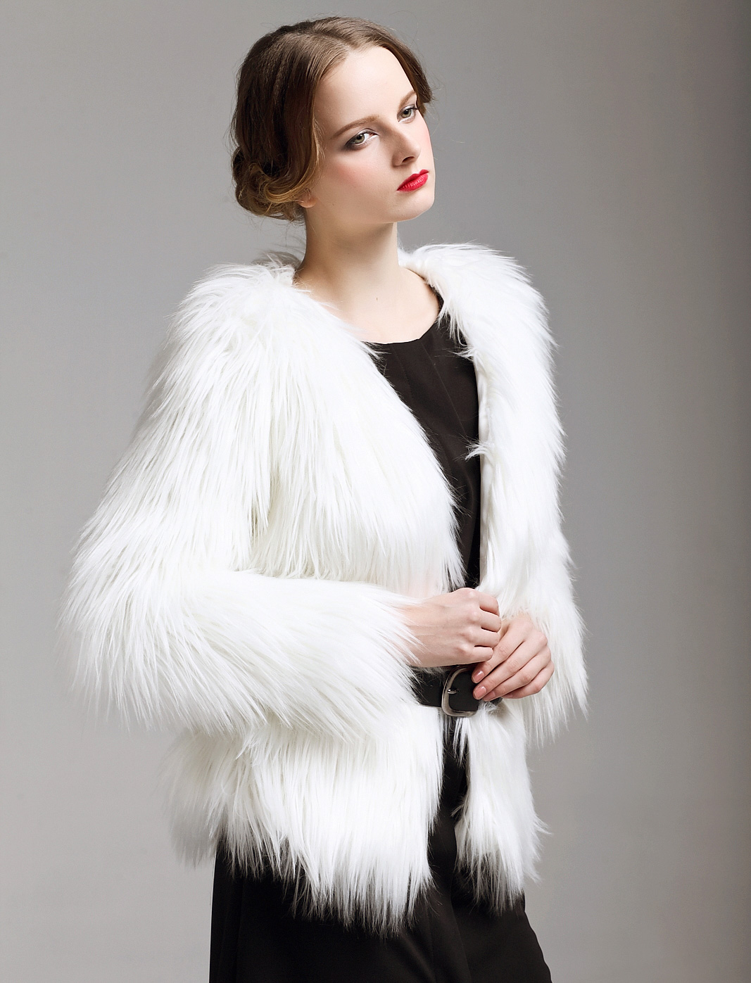 Free shipping Fashion brief white noble 9662 faux fur coat