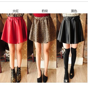 Free shipping Fashion elegant elastic waist PU expansion skirt short skirt leather skirt bust skirt