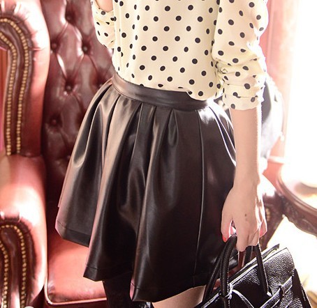 Free Shipping Fashion excellent coveredbuttons elegant elastic waist PU puff short skirt leather skirt bust skirt